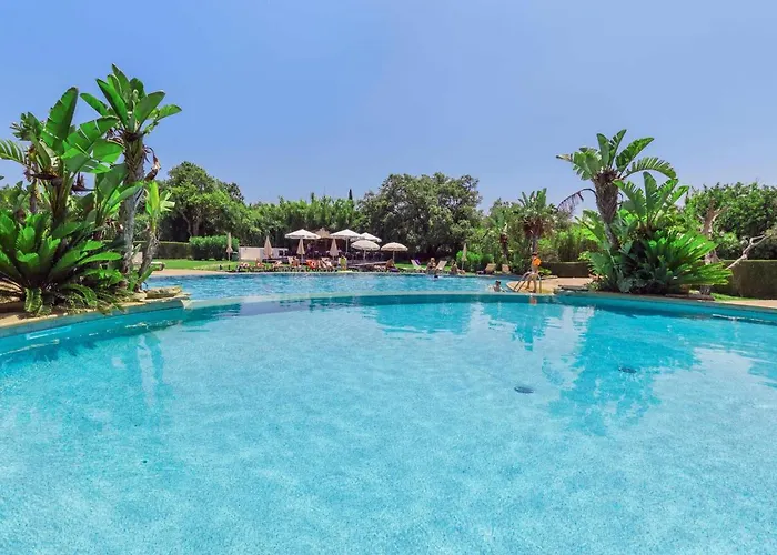 Balaia Golf By Mtphomes Apartment *