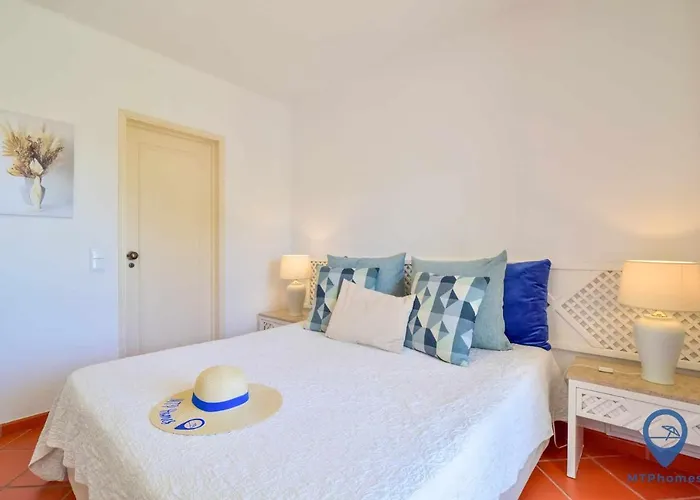 Balaia Golf By Mtphomes Apartament *